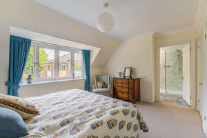 Bedroom - click for photo gallery